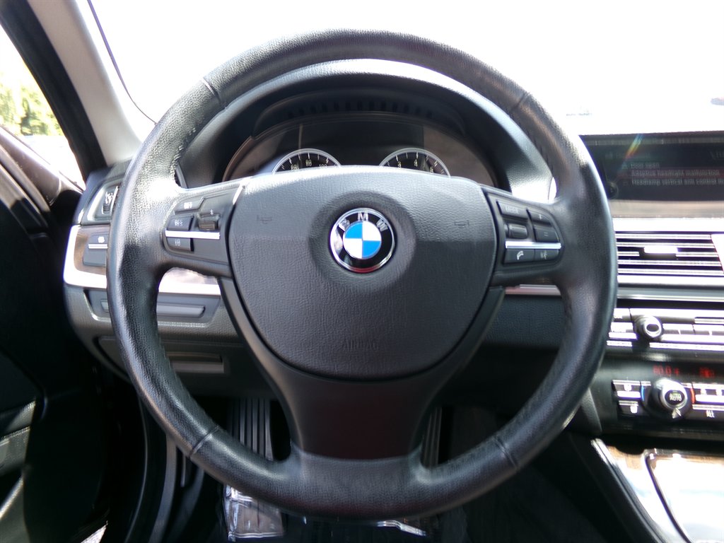 2013 BMW 5 Series - $11,955