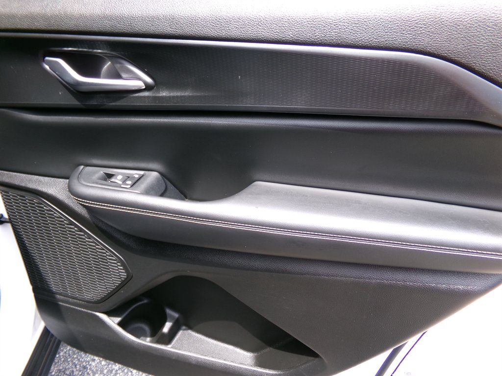 2023 Jeep Cherokee - $27,985