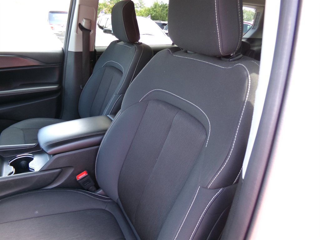 2023 Jeep Cherokee - $27,985