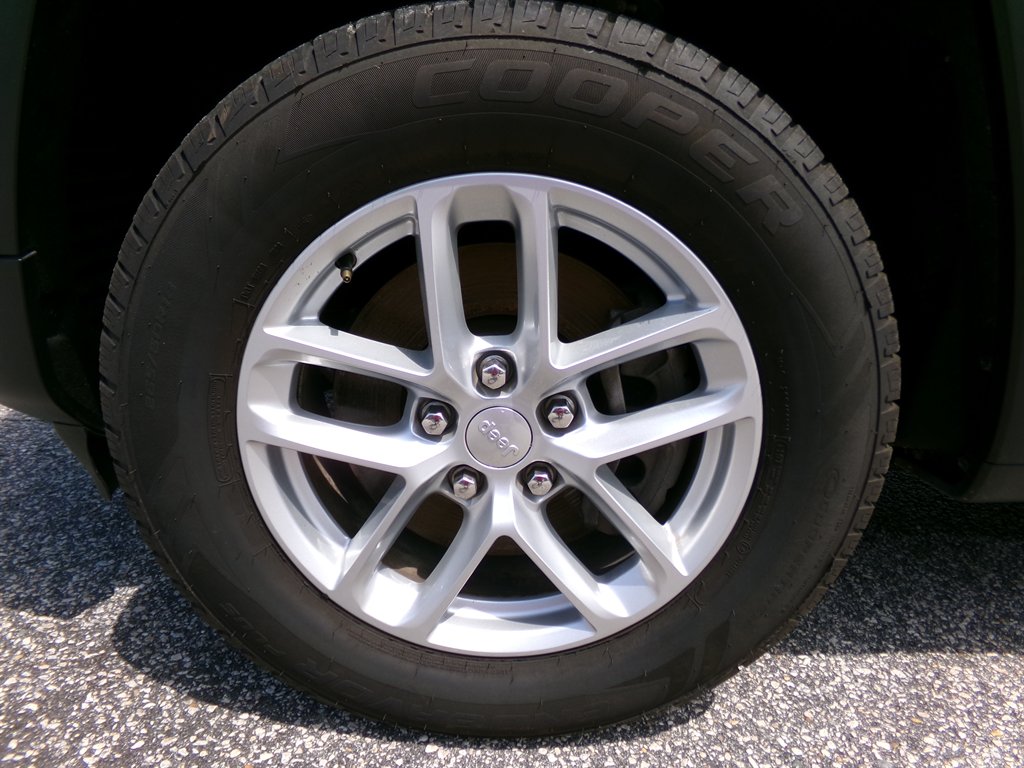 2023 Jeep Cherokee - $27,985
