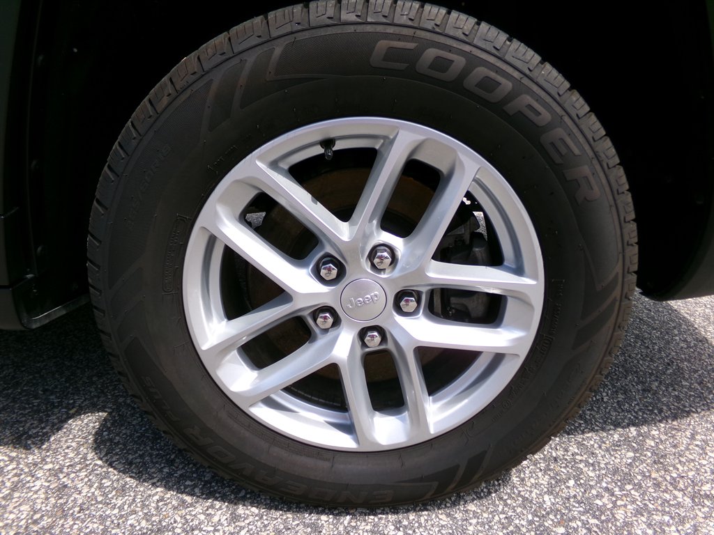 2023 Jeep Cherokee - $27,985