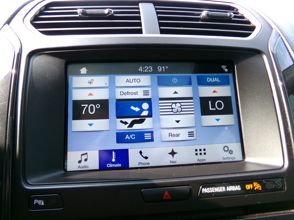 2017 Ford Explorer - $18,966