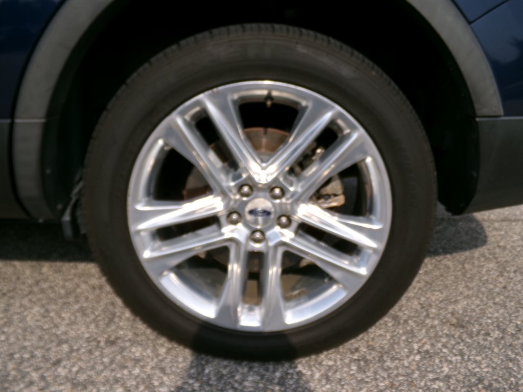 2017 Ford Explorer - $18,966