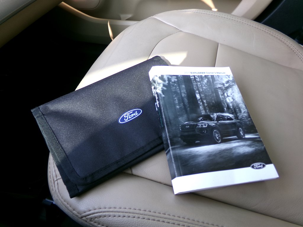 2017 Ford Explorer - $18,966
