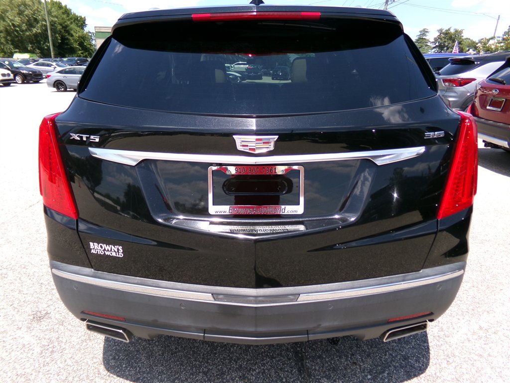 2017 Cadillac XT5 - $21,988