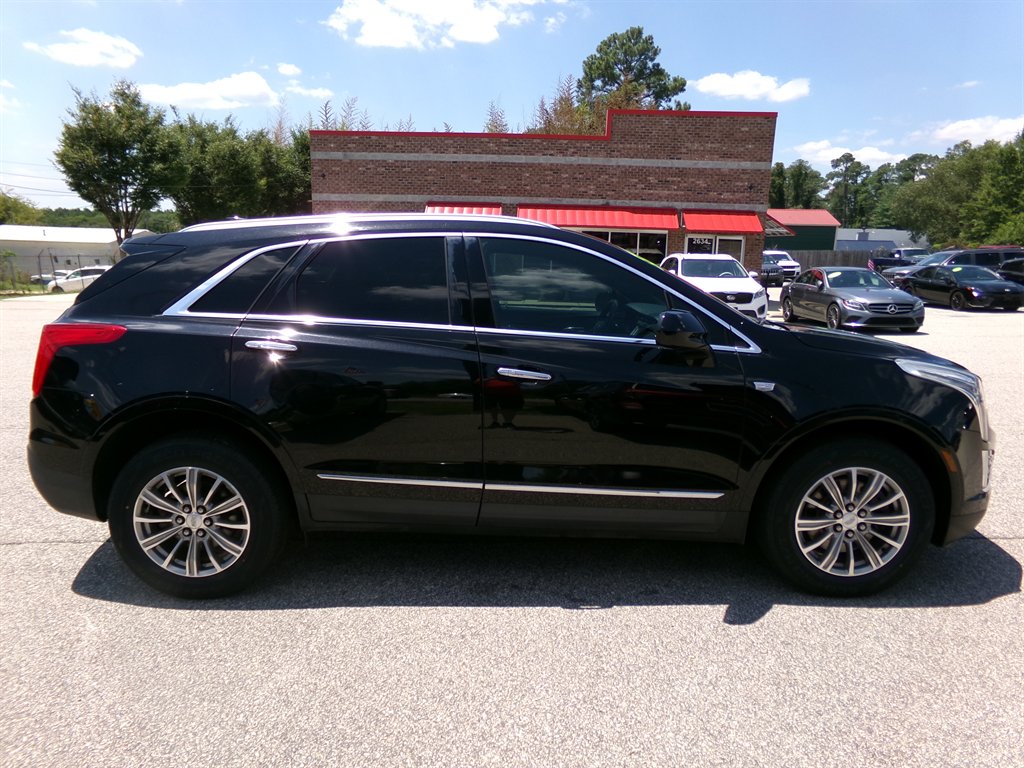 2017 Cadillac XT5 - $21,988