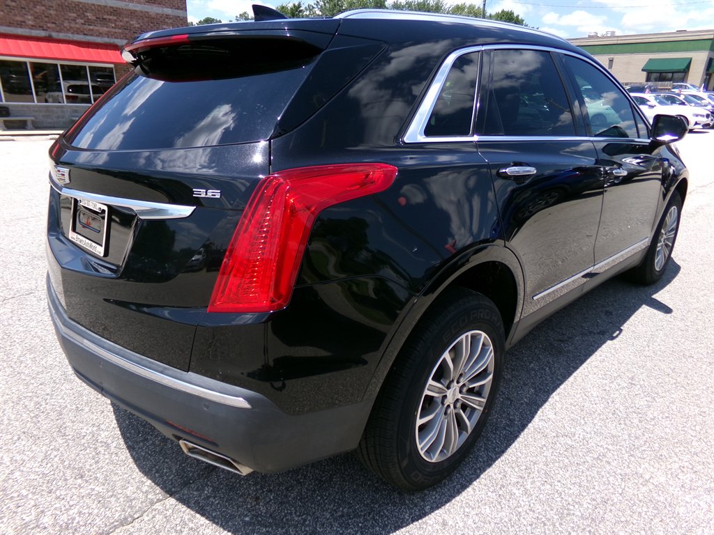 2017 Cadillac XT5 - $21,988