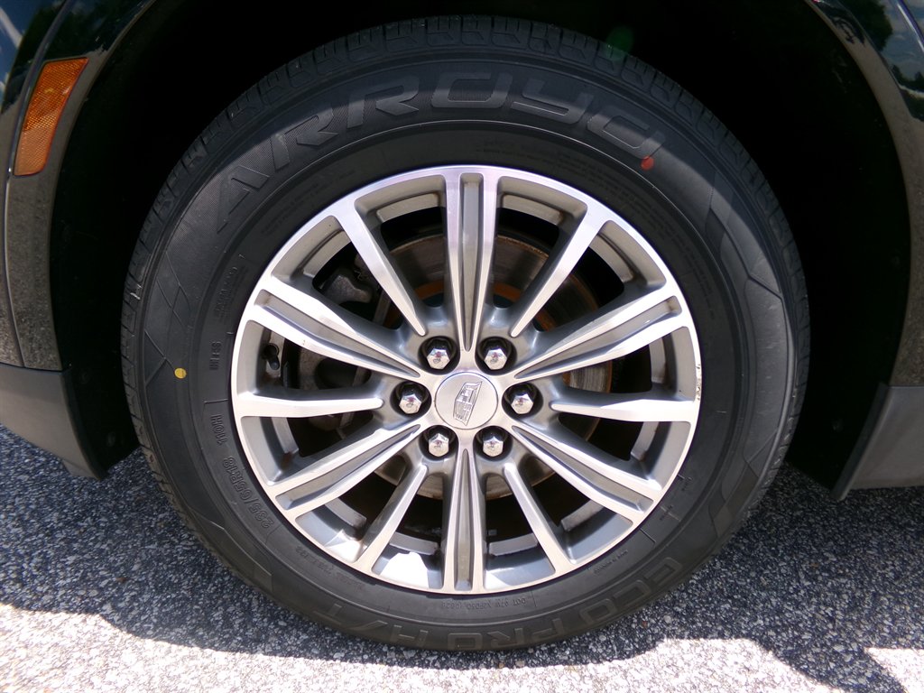2017 Cadillac XT5 - $21,988