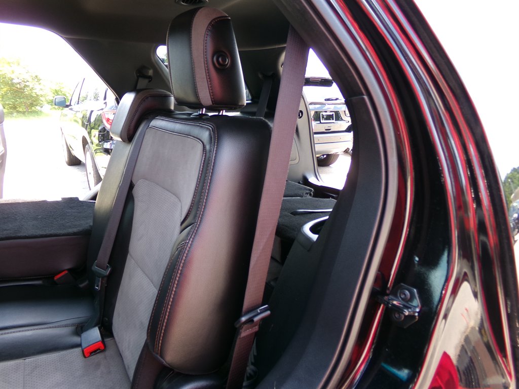2017 Ford Explorer - $17,964