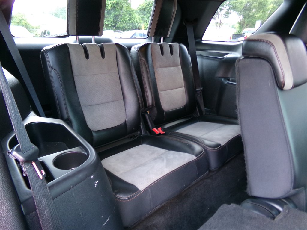 2017 Ford Explorer - $17,964