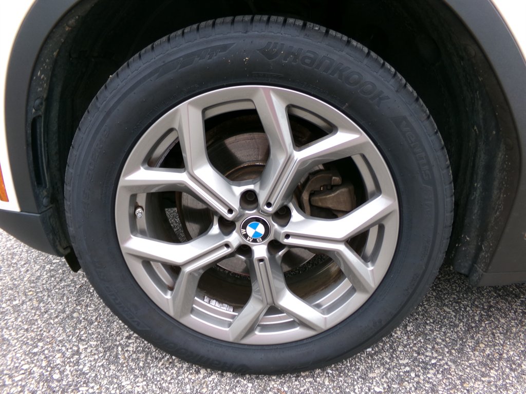 2022 BMW X3 - $24,684