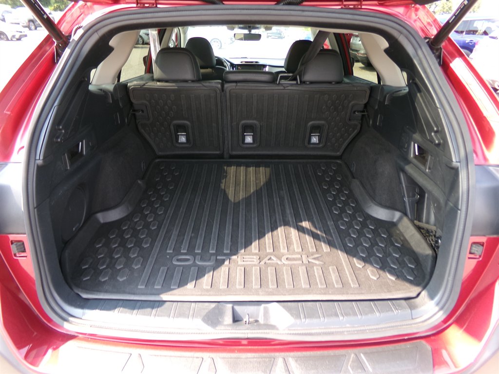 2020 Subaru Outback - $19,988