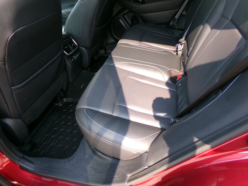 2020 Subaru Outback - $19,988