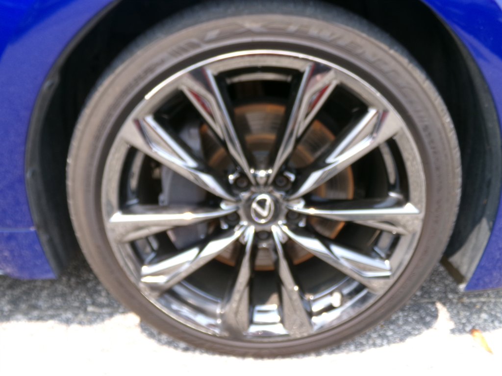 2021 Lexus IS