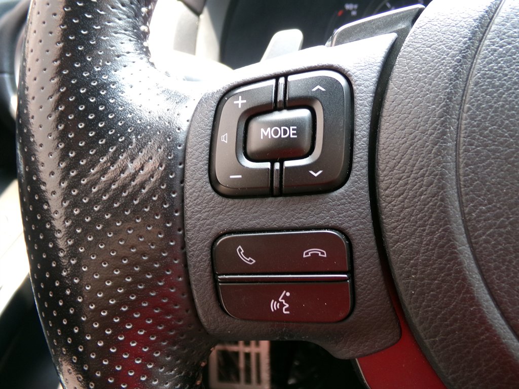 2021 Lexus IS