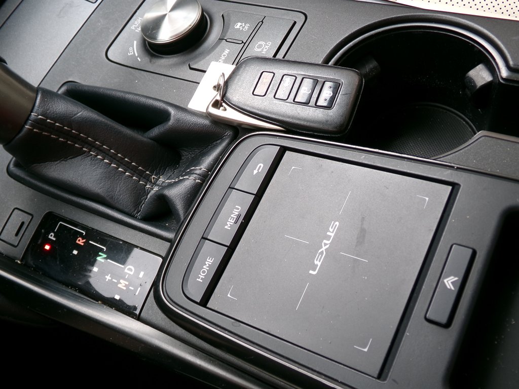 2021 Lexus IS