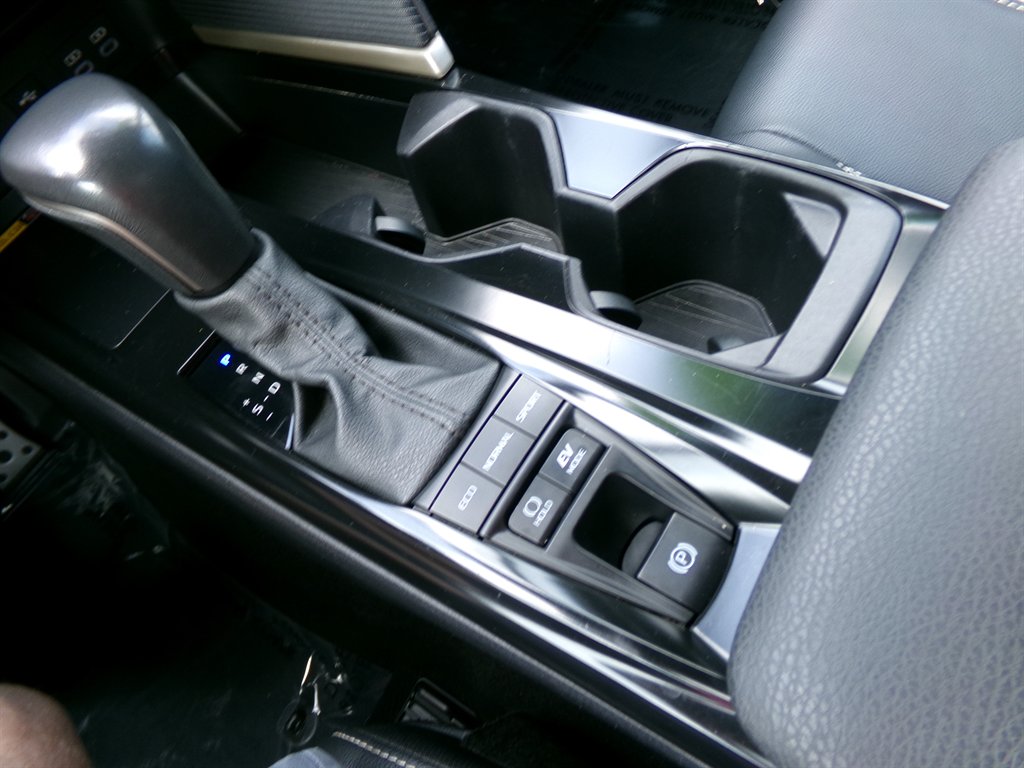 2025 Toyota Camry - $32,512