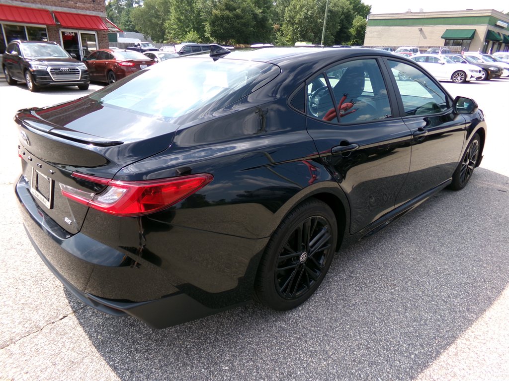 2025 Toyota Camry - $32,512