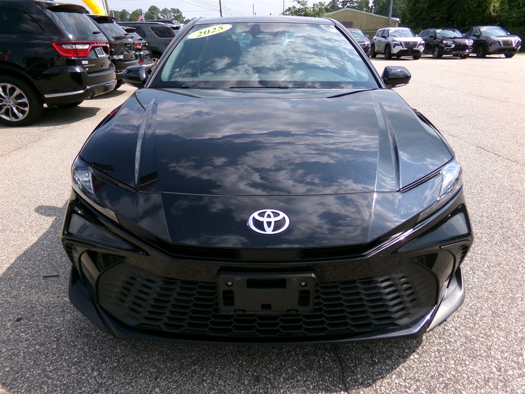 2025 Toyota Camry - $32,512