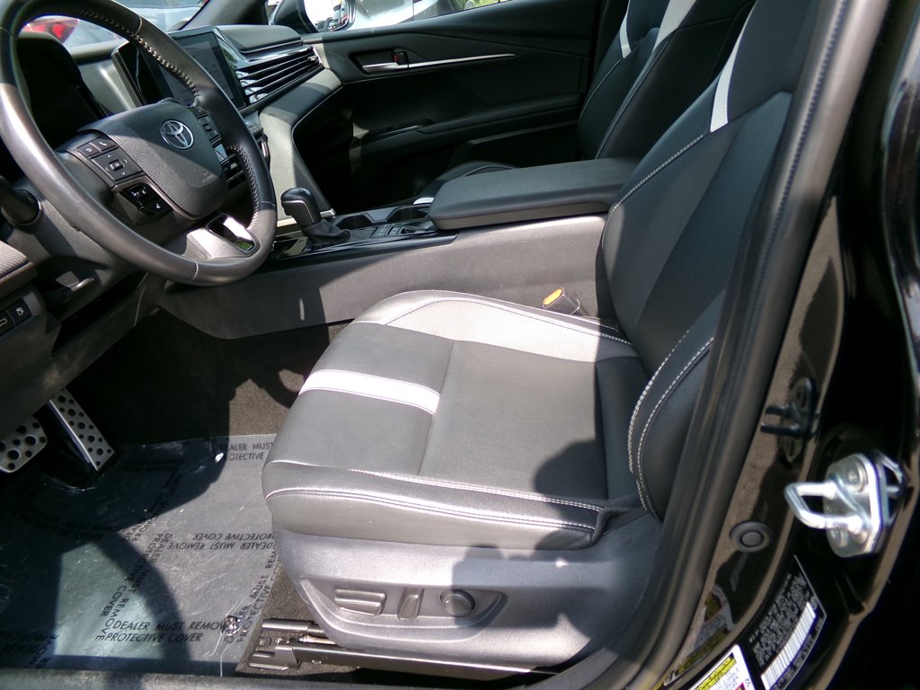 2025 Toyota Camry - $32,512