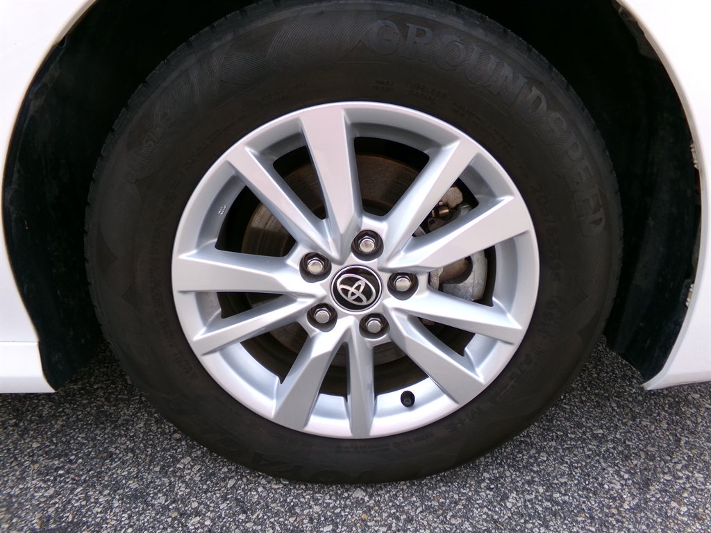 2025 Toyota Camry - $29,778