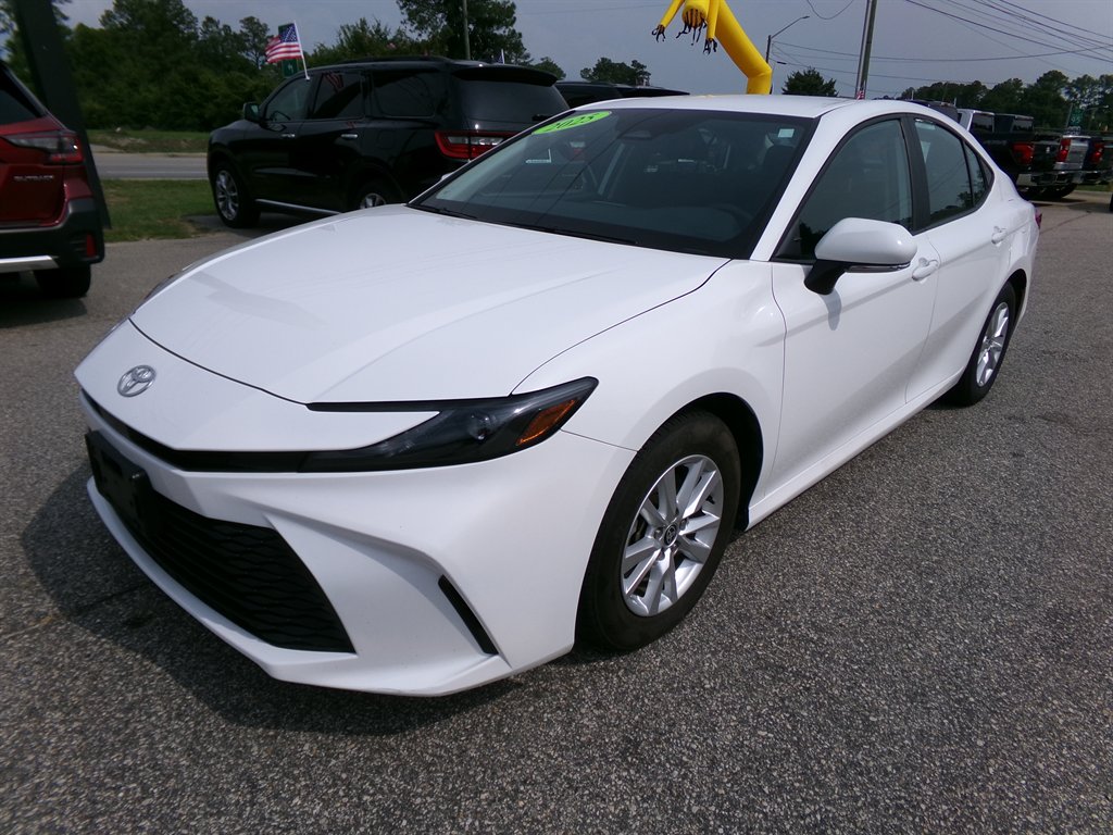 2025 Toyota Camry - $29,778