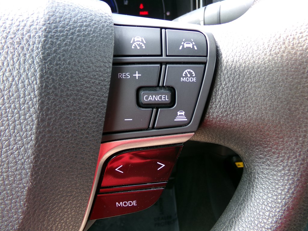 2025 Toyota Camry - $29,778