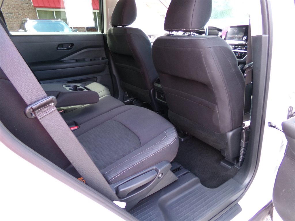 2025 Nissan Pathfinder - $33,285