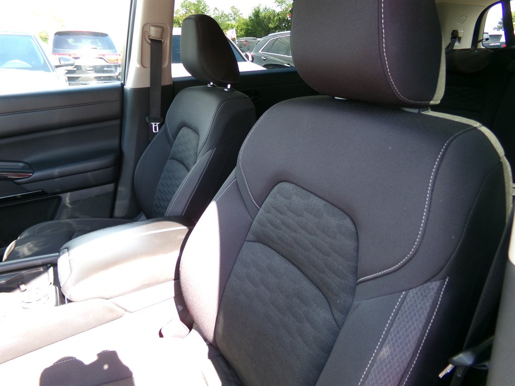 2025 Nissan Pathfinder - $33,285