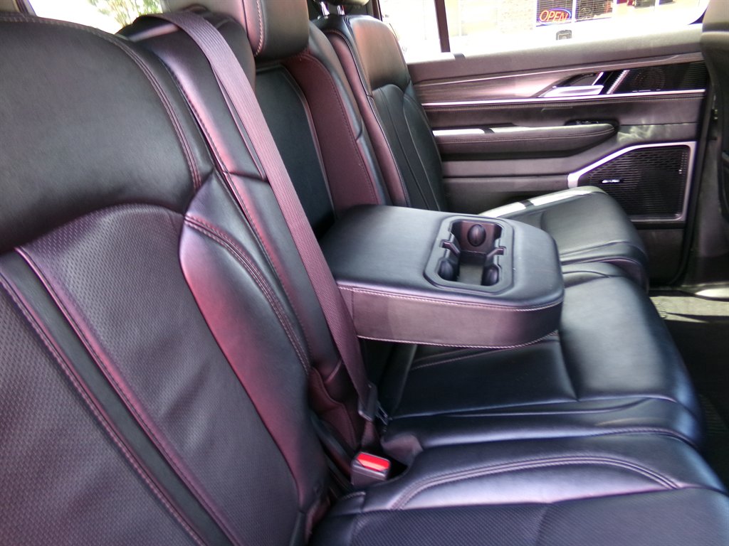 2024 Jeep Wagoneer - $36,945