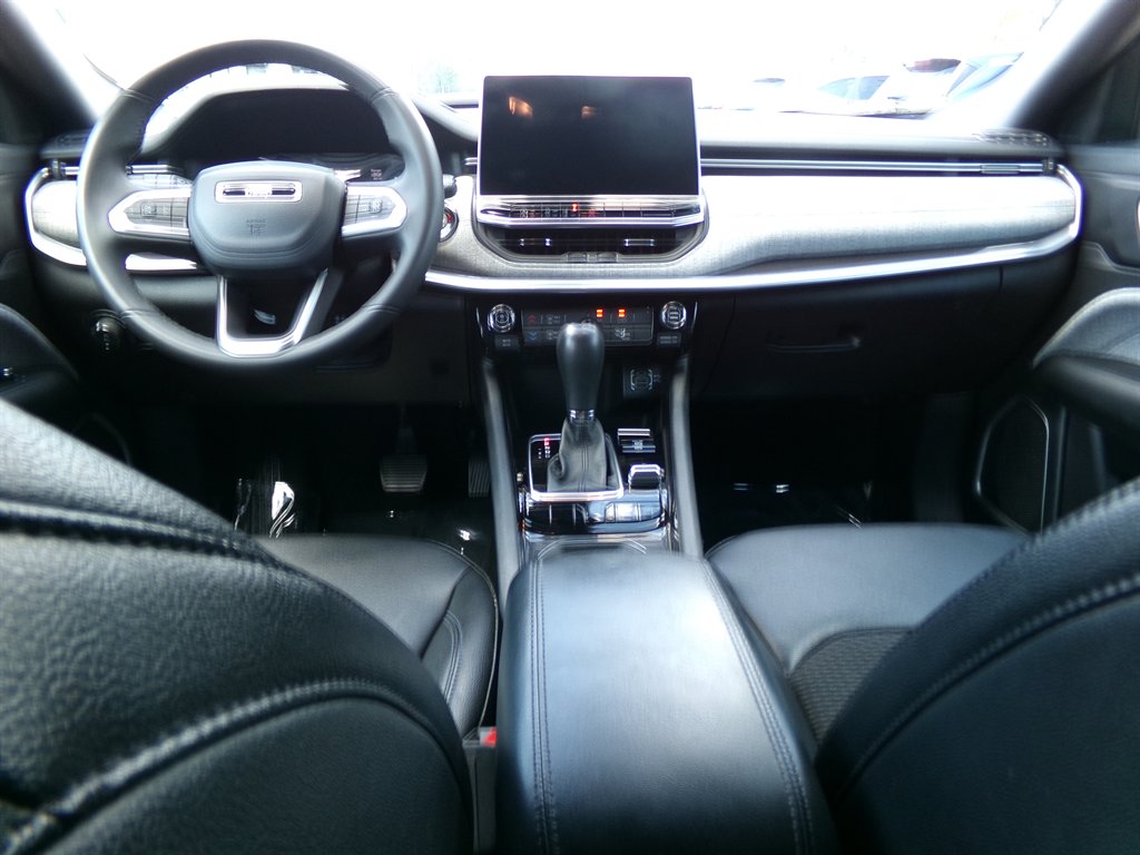 2024 Jeep Compass - $23,945