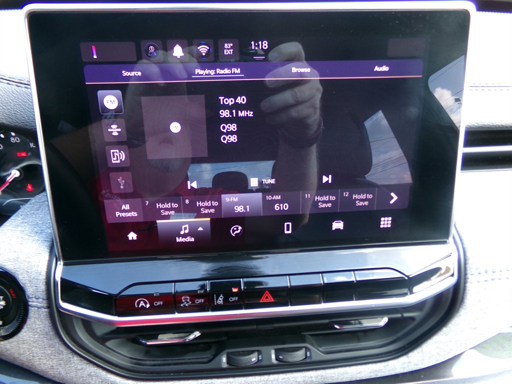 2024 Jeep Compass - $22,569