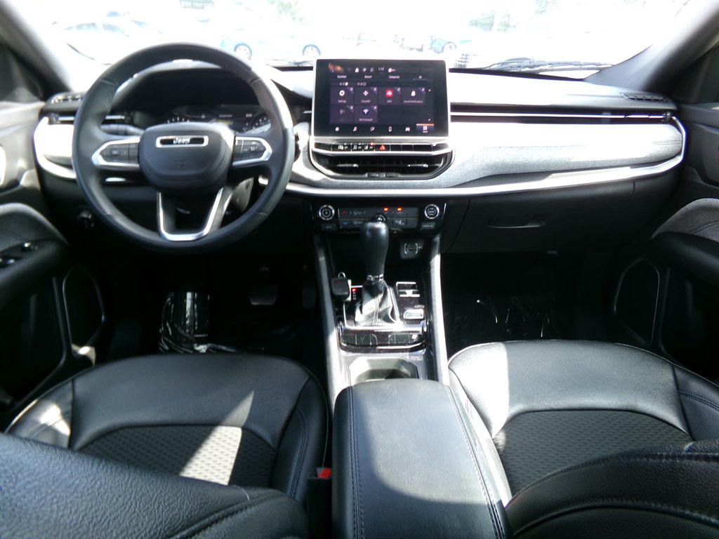 2024 Jeep Compass - $22,569