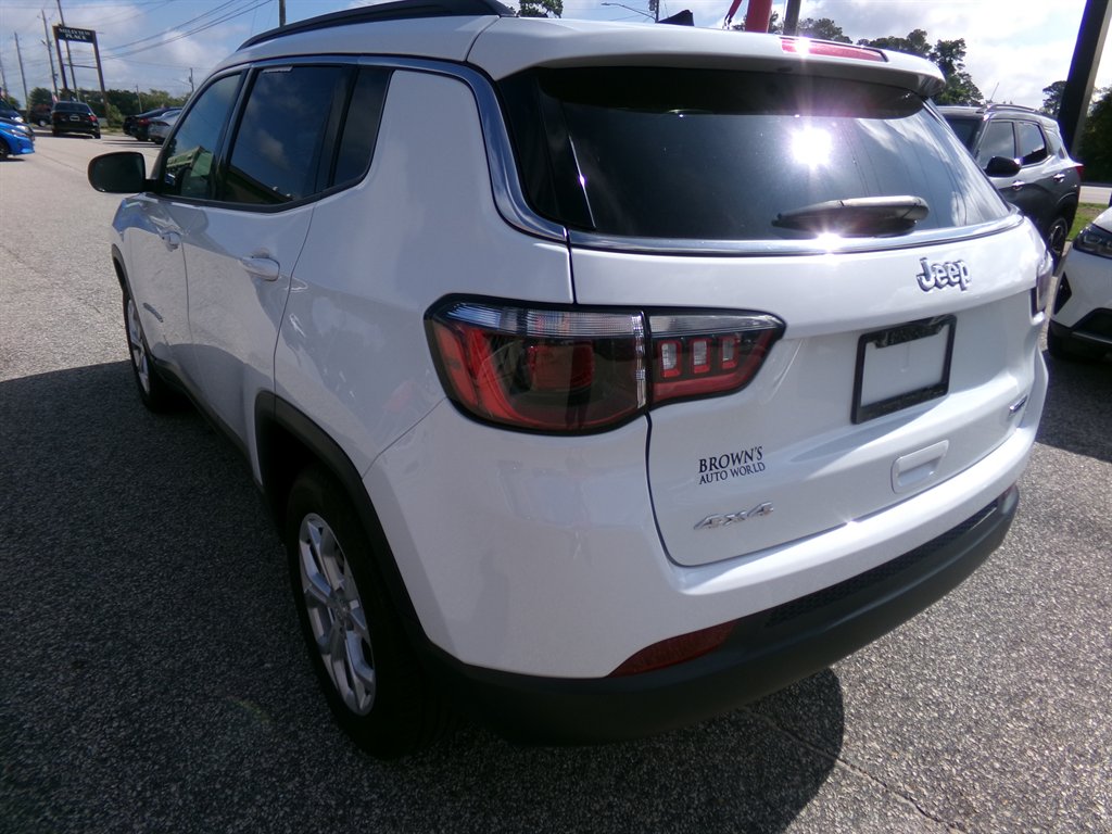 2024 Jeep Compass - $22,569