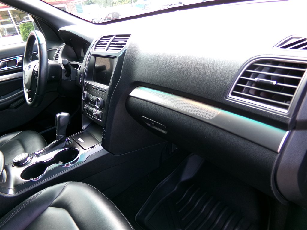 2019 Ford Explorer - $21,688