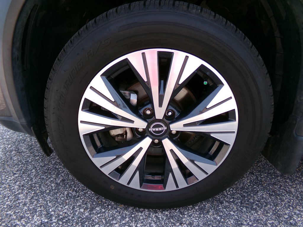 2022 Nissan Rogue - $18,288
