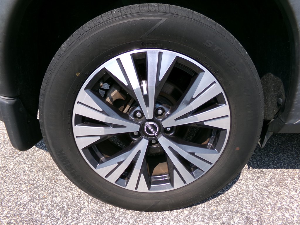 2022 Nissan Rogue - $18,288