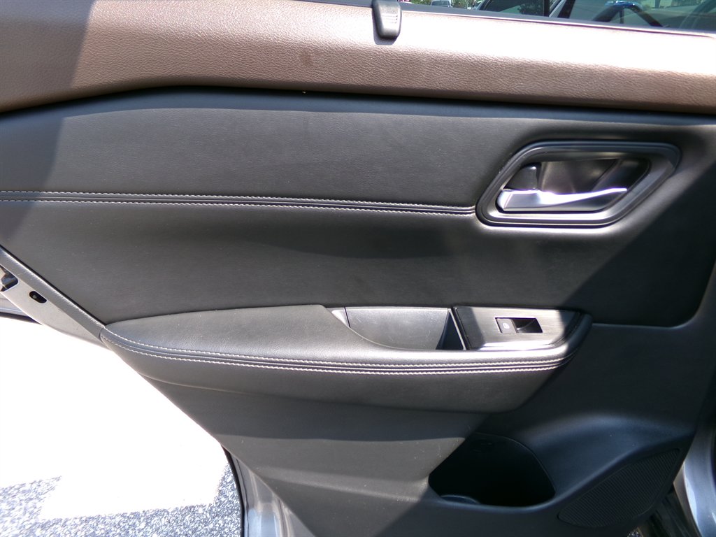 2022 Nissan Rogue - $18,288