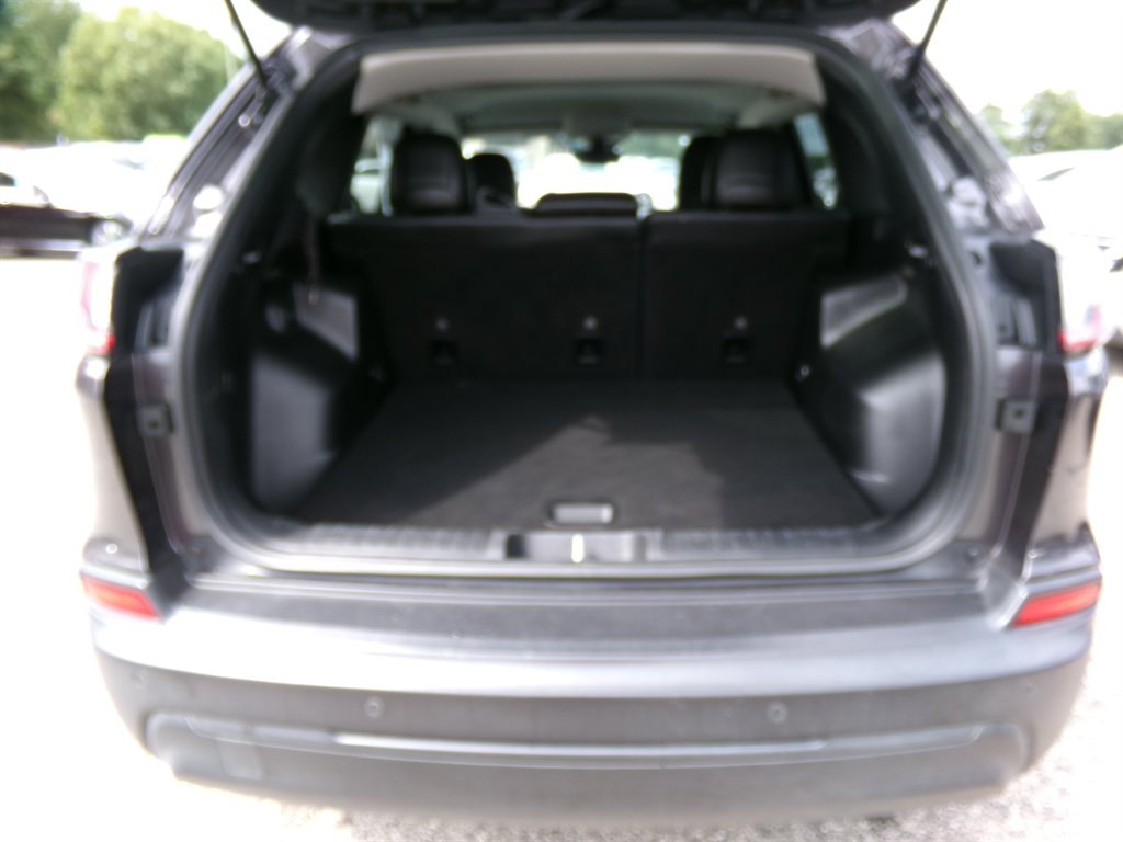 2021 Jeep Cherokee - $17,954