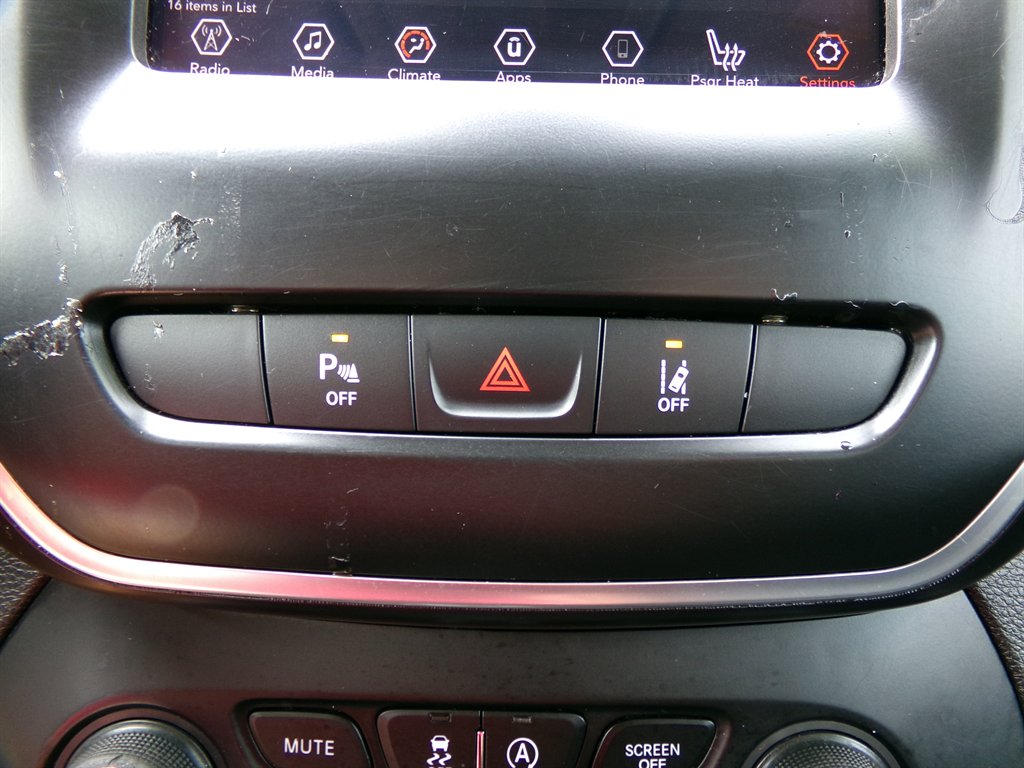 2021 Jeep Cherokee - $17,954