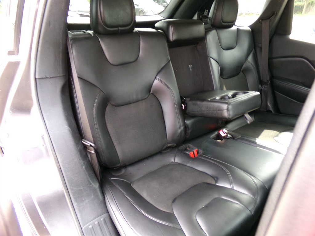 2021 Jeep Cherokee - $17,954