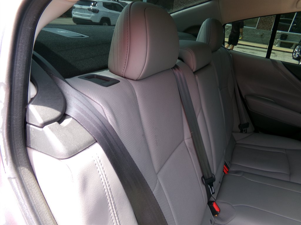 2020 Subaru Legacy - $23,888