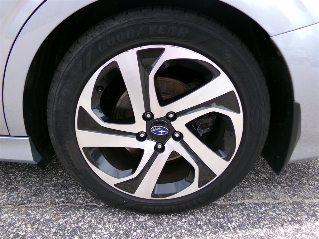 2020 Subaru Legacy - $23,888