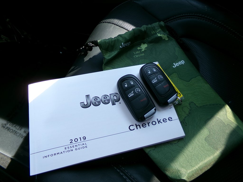 2019 Jeep Cherokee - $24,955