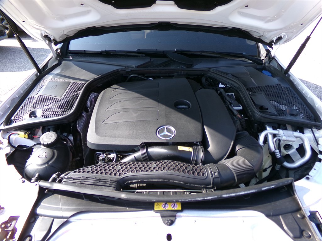 2020 Mercedes-Benz C-Class - $28,752