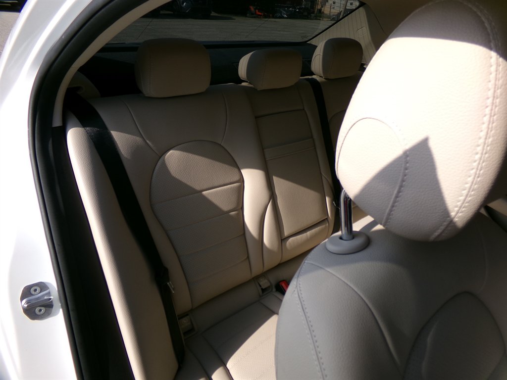 2020 Mercedes-Benz C-Class - $28,752
