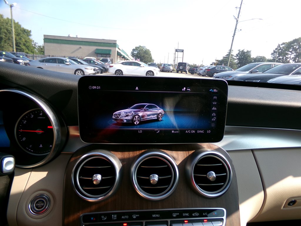 2020 Mercedes-Benz C-Class - $28,752