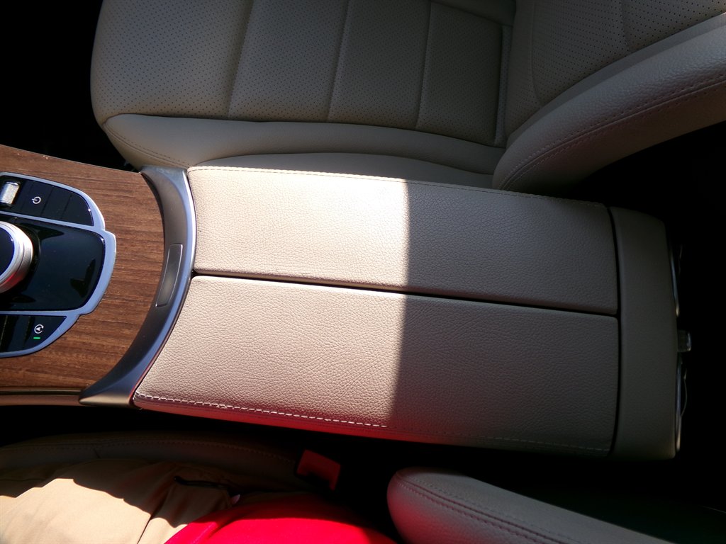 2020 Mercedes-Benz C-Class - $28,752