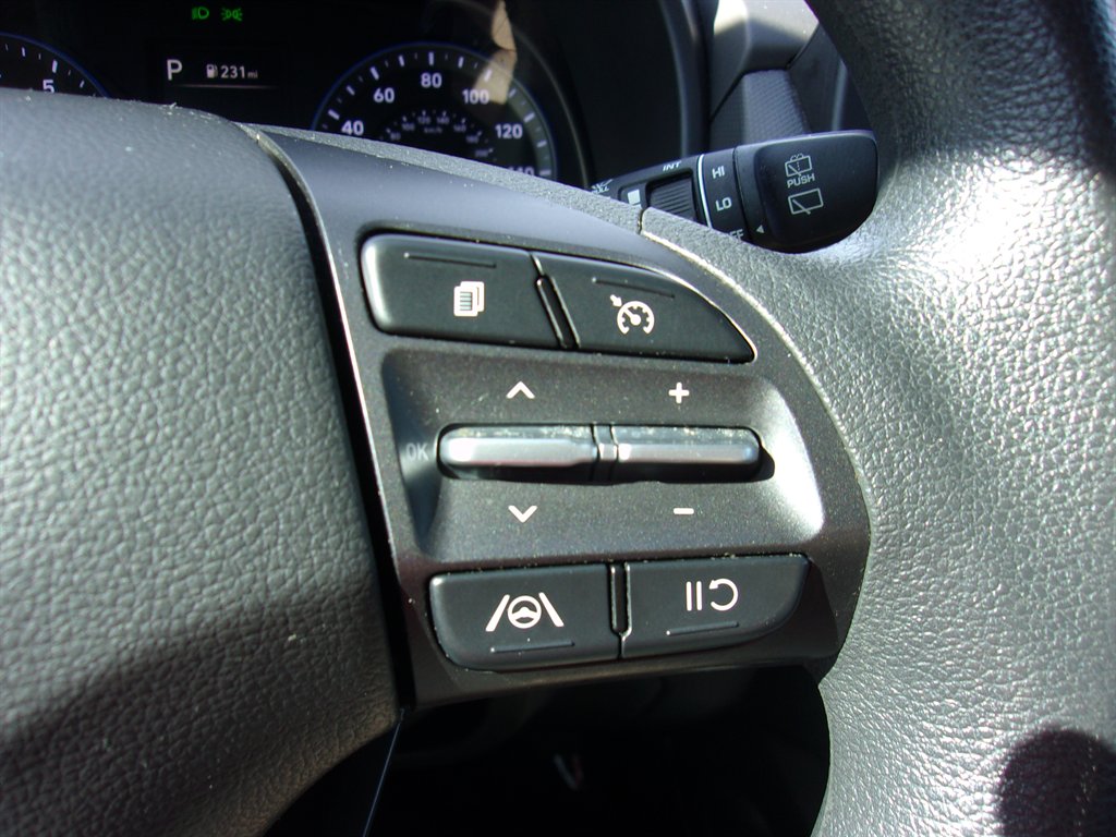 2023 Hyundai Kona - $22,654