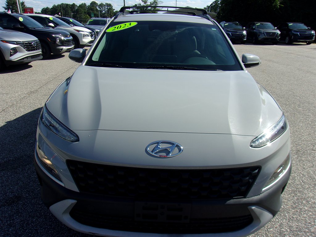2023 Hyundai Kona - $22,654